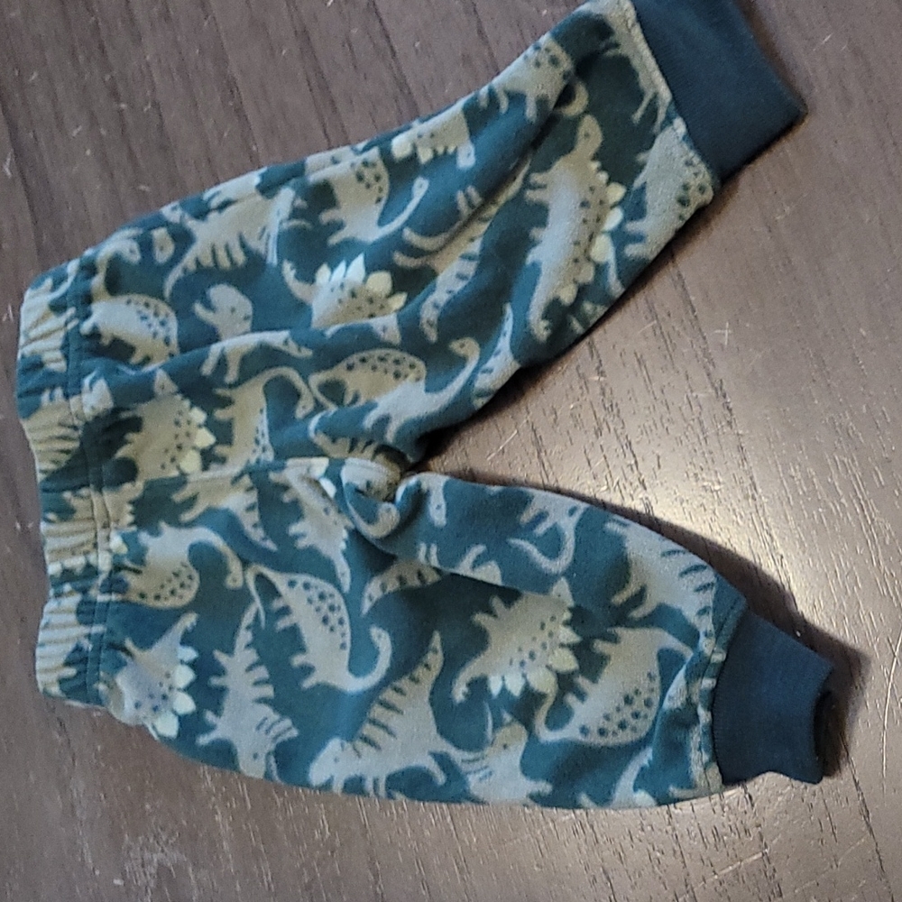 Outfit - Picture 4 of 7